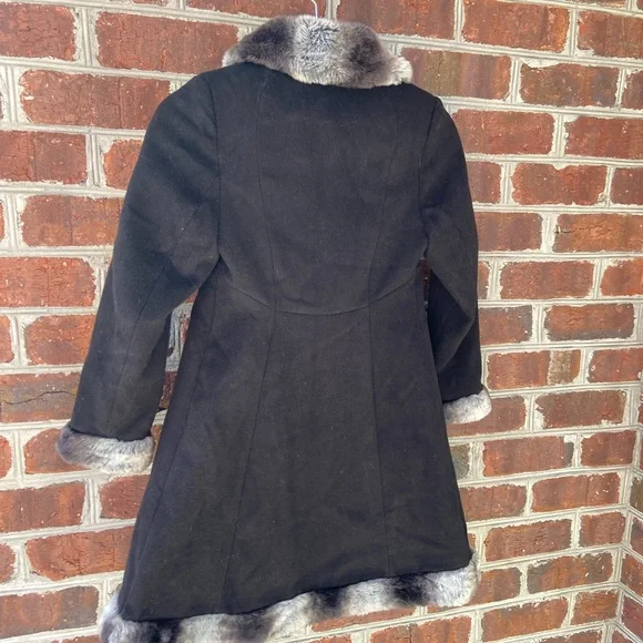 Girl’s Rothschild Black “Skater” Dress Coat with Faux Fur Trim, Size 8 - Picture 9 of 12